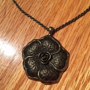 Bronzed Flower Pendant Necklace